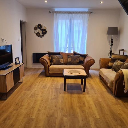 Magnifique Appartement Avec Terrasse Besseges Екстер'єр фото