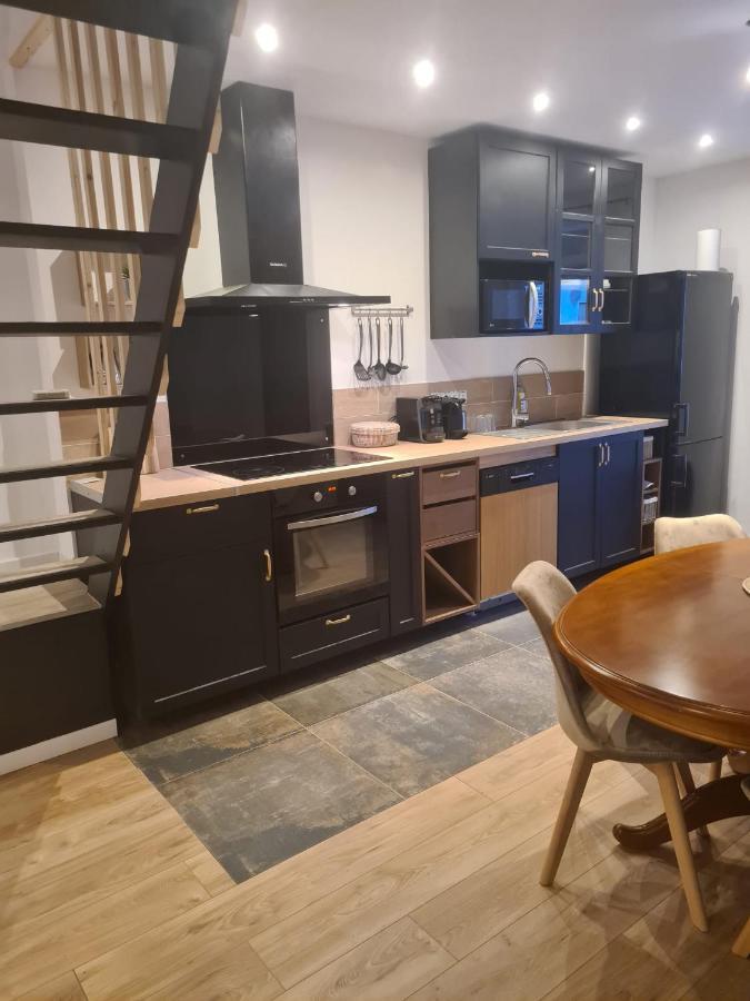 Magnifique Appartement Avec Terrasse Besseges Екстер'єр фото